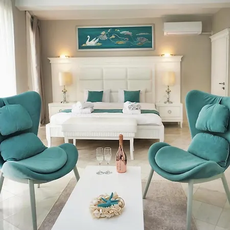 Bella Bed and Breakfast *